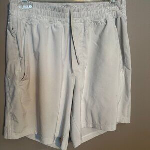 USED Lululemon Men’s “Pace Breaker” Short 7” Inseam w/ Liner (S)